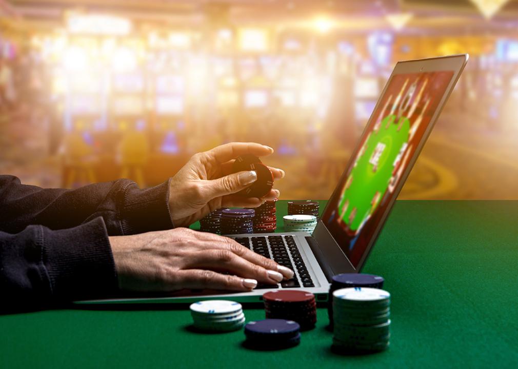 8 most popular online casino card games - LocalNews8.com