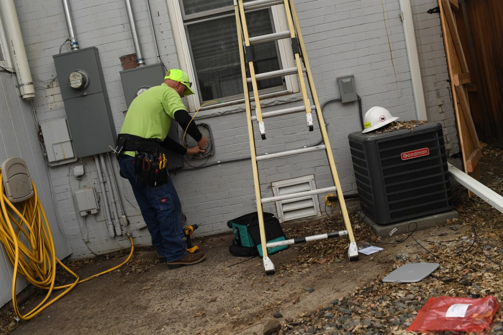 AT&T offers $5.75 billion for Lumen's Quantum Fiber network