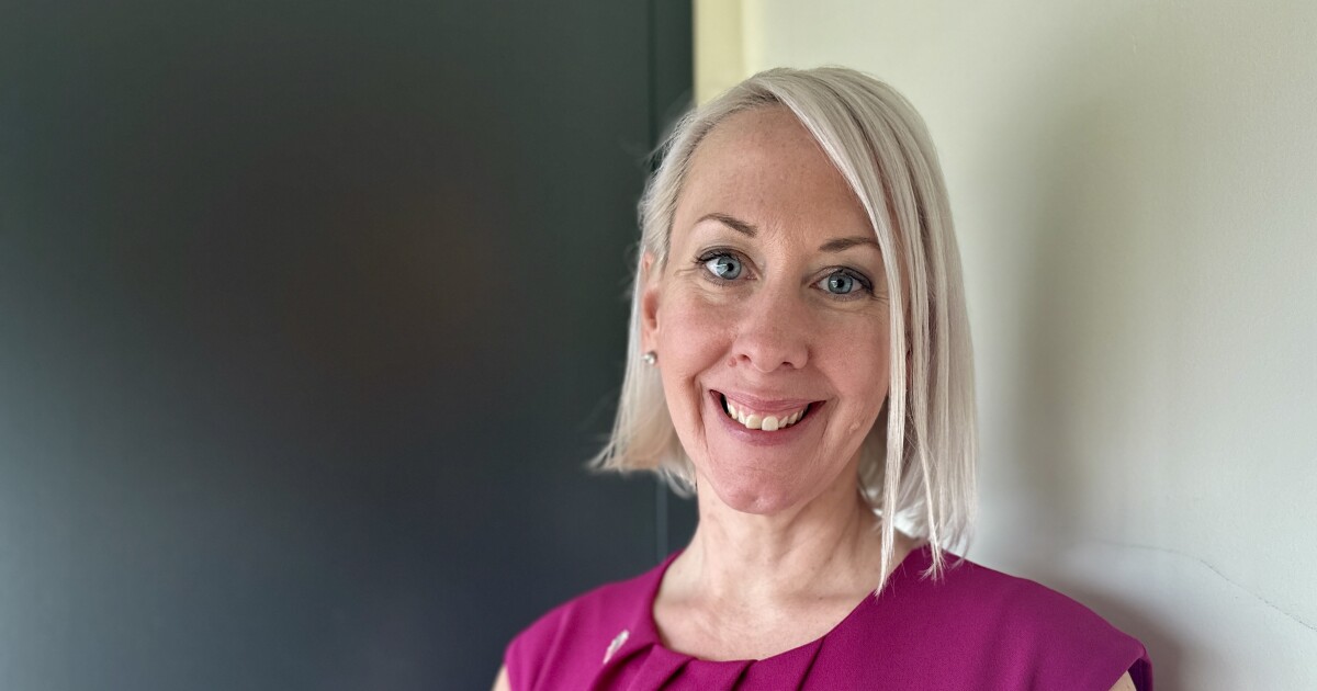 After losing her sister, she now works to help other moms take care of their mental health