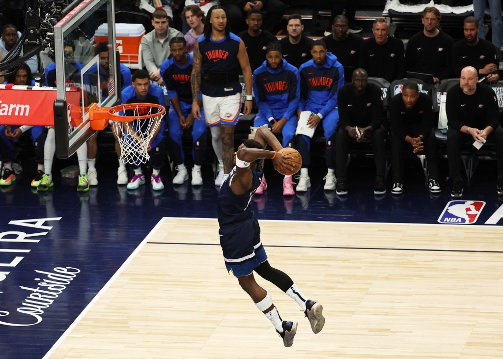 Anthony Edwards powers Timberwolves to blowout of Thunder