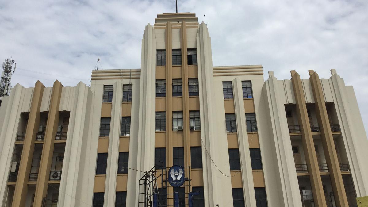 Art Deco again, and its connect to insurance companies of Madras