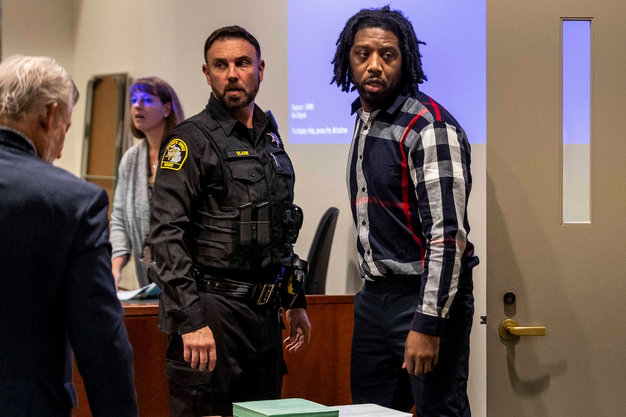 Autopsy: Wife was shot 7 times in the head after serving husband with divorce papers