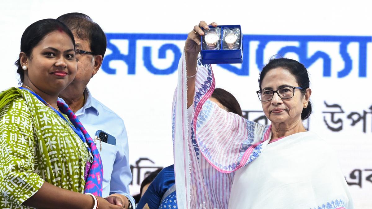Bengal CM Mamata disburses second tranche of Banglar Bari to 12 lakh beneficiaries