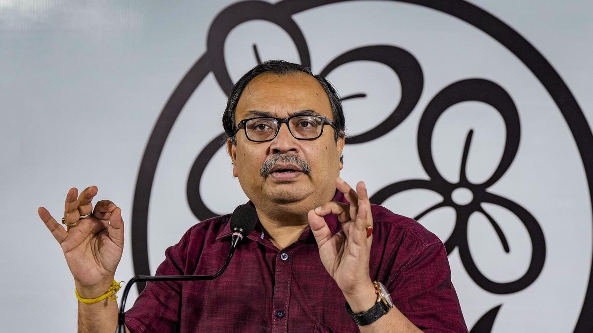 Calcutta High Court issues contempt rule against Trinamool Congress leader Kunal Ghosh, seven others