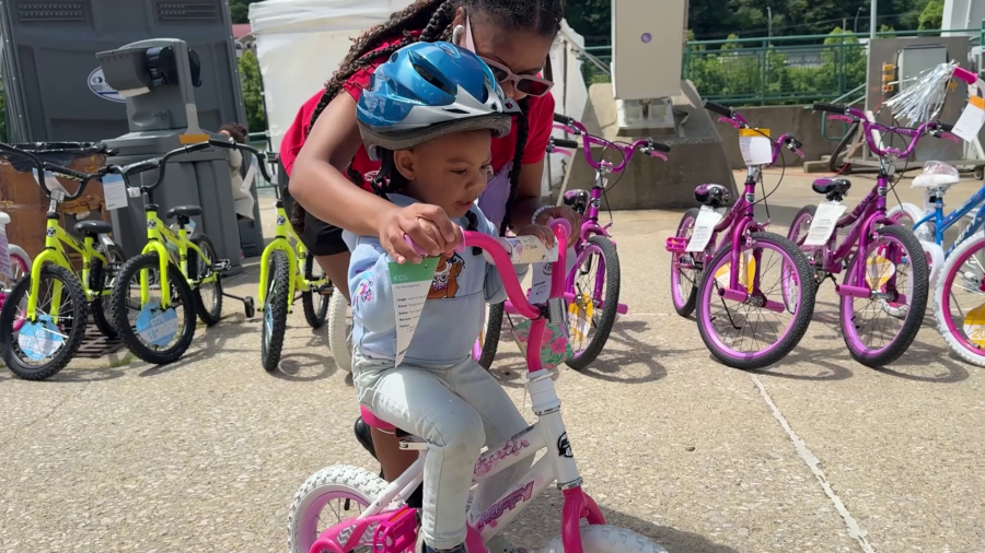 Charleston Regatta Board, partners give 100-plus bikes to kids