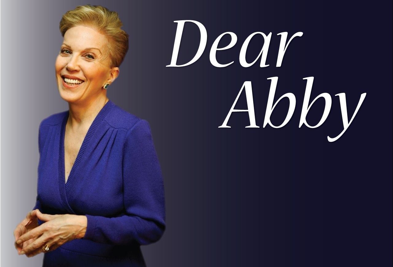 Dear Abby: My 25-year friendship ended over a wedding invitation