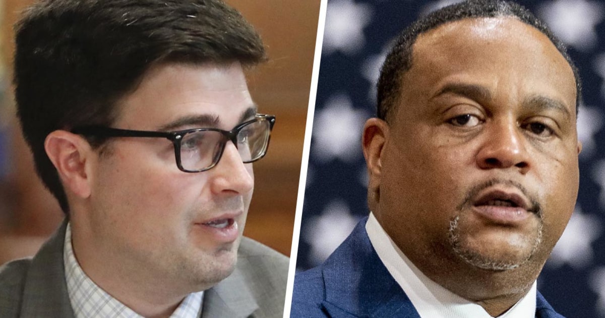 Democratic challenger defeats Pittsburgh mayor in a primary, after a clash over the party's future