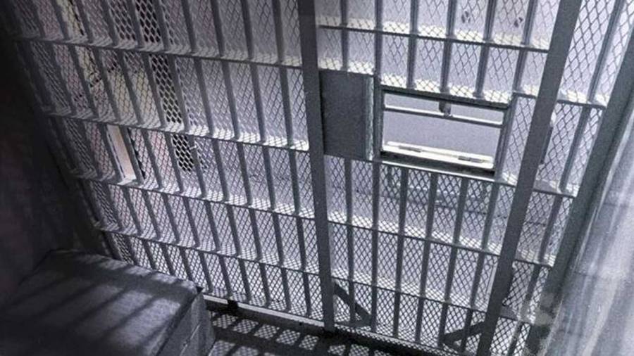Escaped inmate among 10 on the loose from Arkansas state prisons