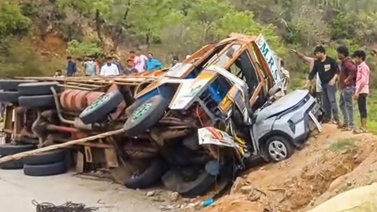 Four killed, three injured in a road accident near Kadapa