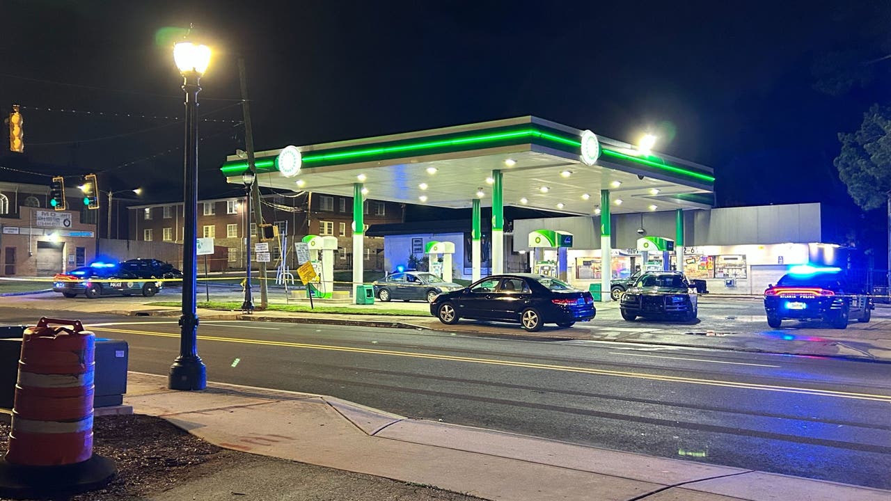 Four men injured in southwest Atlanta gas station shooting