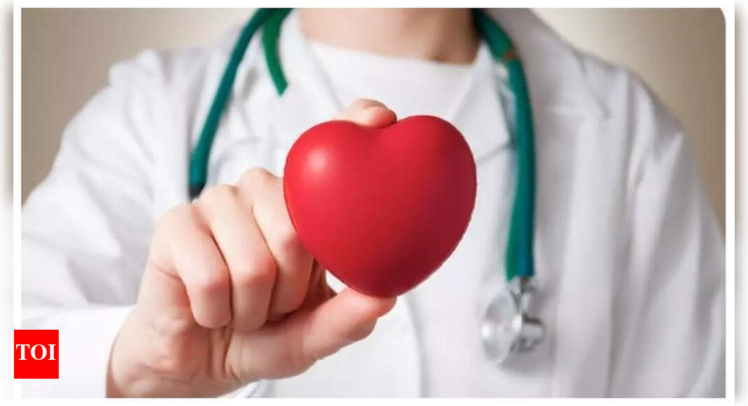 Heart Attack Symptoms: Signs and symptoms of Heart failure that are easy to ignore at first |