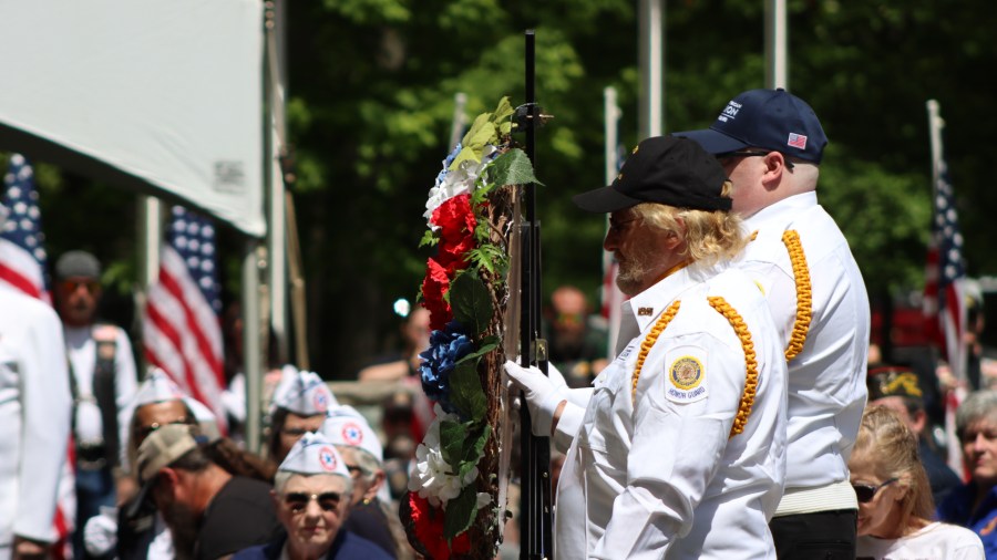 Hundreds reflect at Fort Custer National Cemetery ahead of Memorial Day