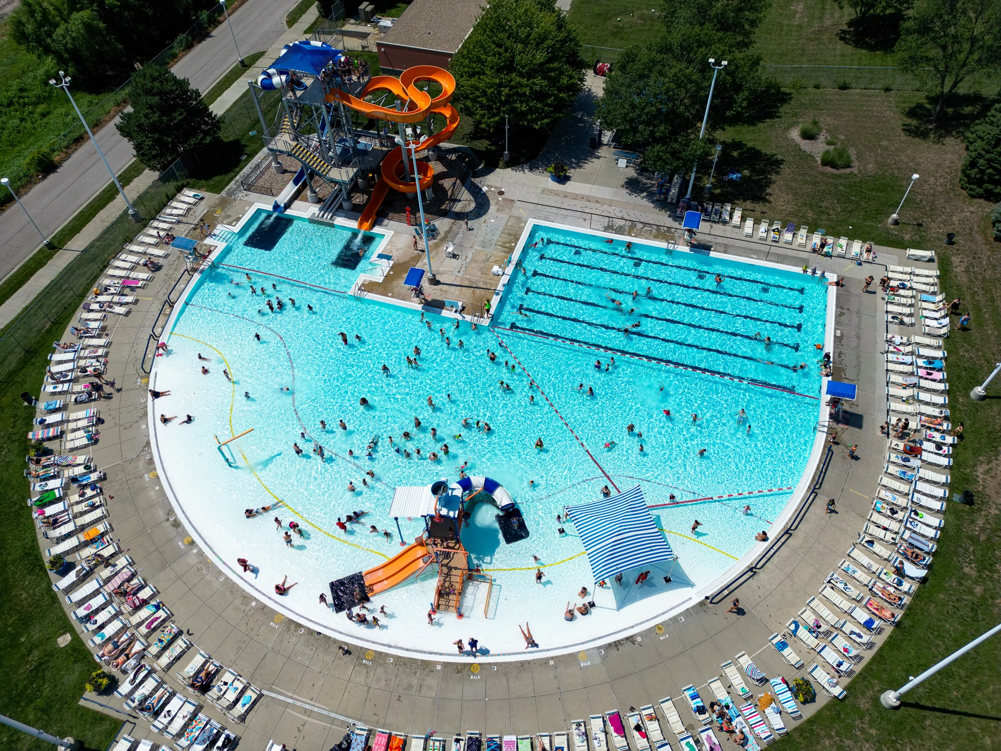 Lincoln pools to open after three-day weather delay