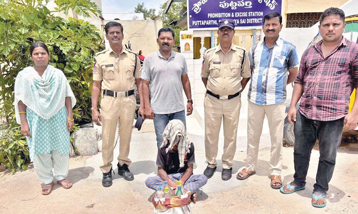 Man held with 10L of illicit liquor