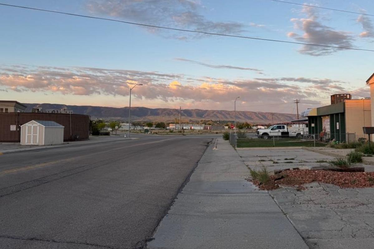 Natrona County Road & Weather Report: Sunny and Warm Today