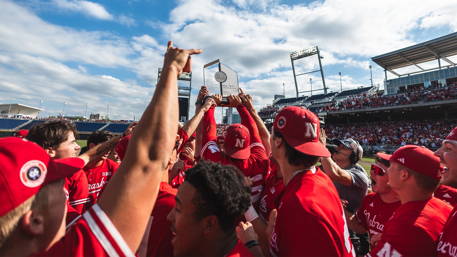 Nebraska baseball headed to Chapel Hill Regional