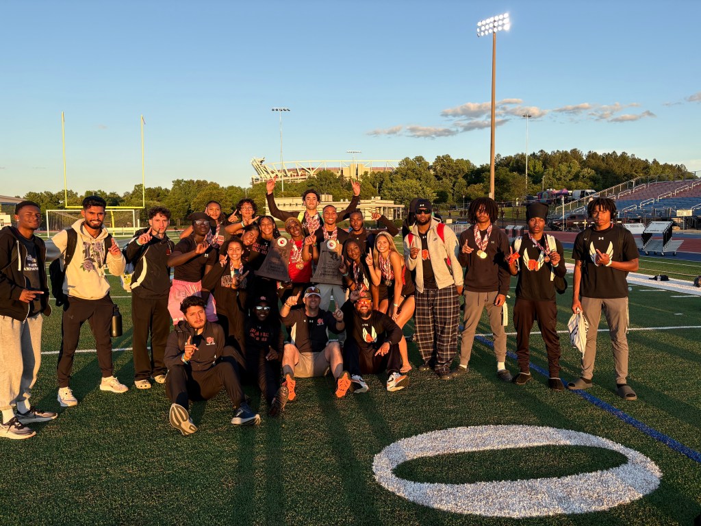 Oakland Mills outdoor track and field sweeps Class 3A state titles