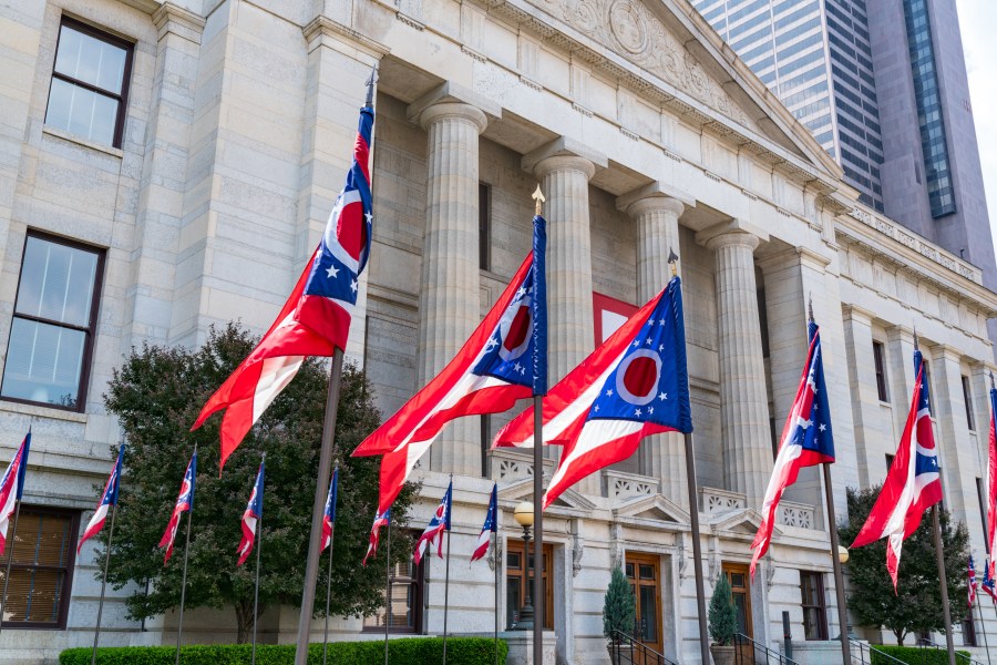 Ohio bill would ban some legal immigrants from buying land