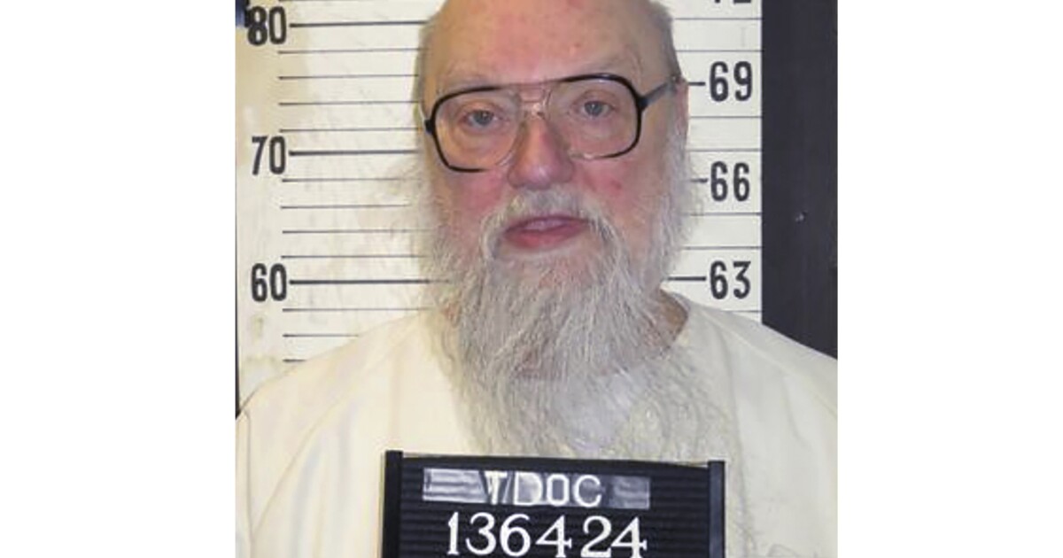 Oscar Smith executed for killing his wife and her 2 sons