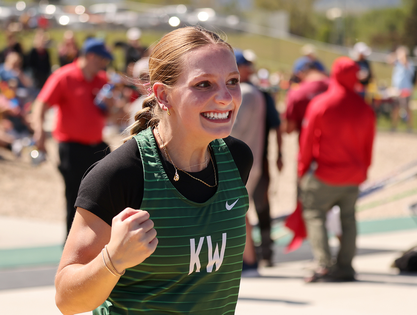 (PHOTOS) Athletes soar in Friday's 2025 Wyoming High School State Track event