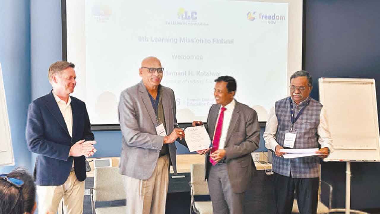 Paramita chairman on study tour to Finland