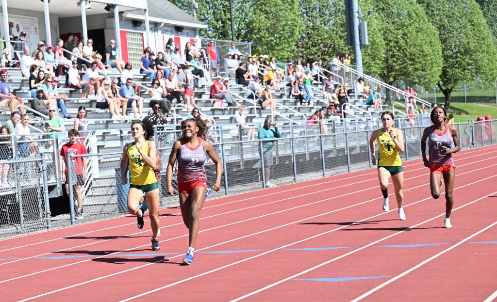 Parkland girls finally golden, set Lehigh Valley relay record