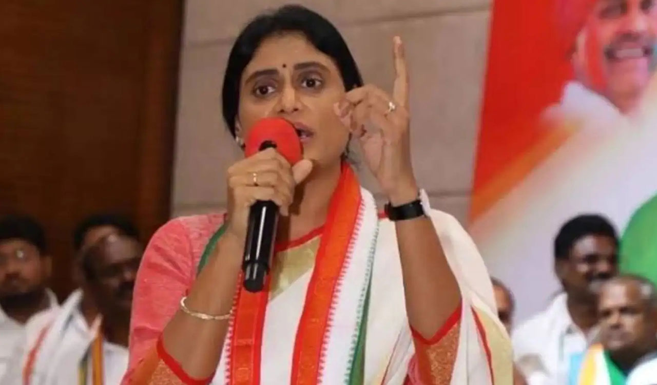 Police foil Andhra Pradesh Congress chief Sharmila’s hunger strike over steel plant job cuts