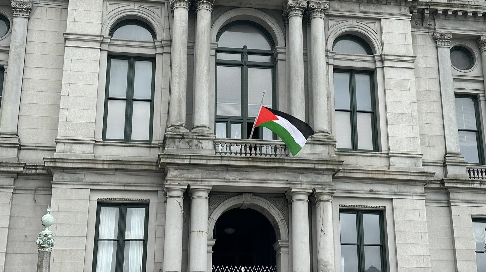 Providence mayor institutes new flag policy after raising of Palestinian flag
