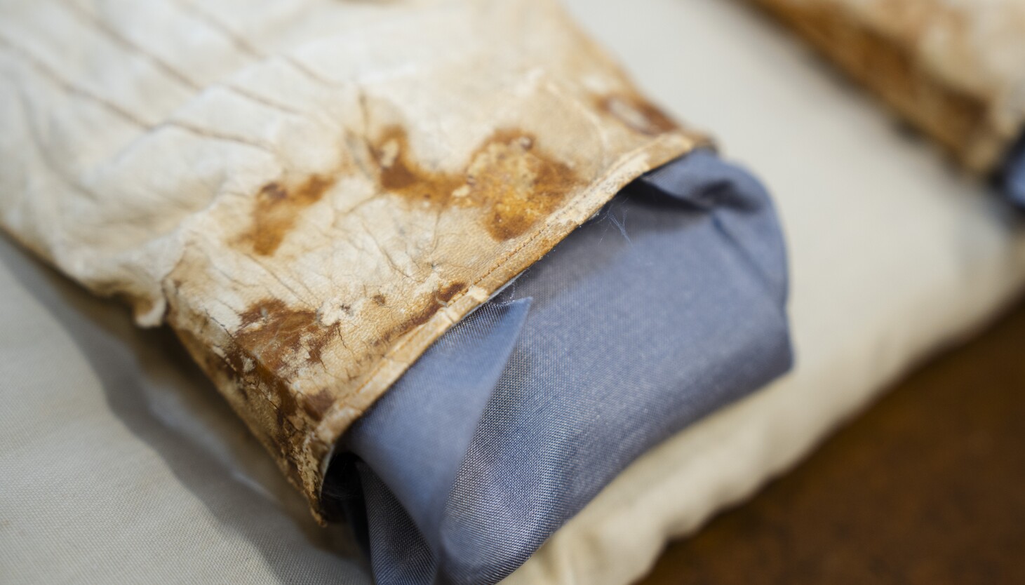 Rare Abraham Lincoln artifacts sell for nearly $8 million at Chicago auction