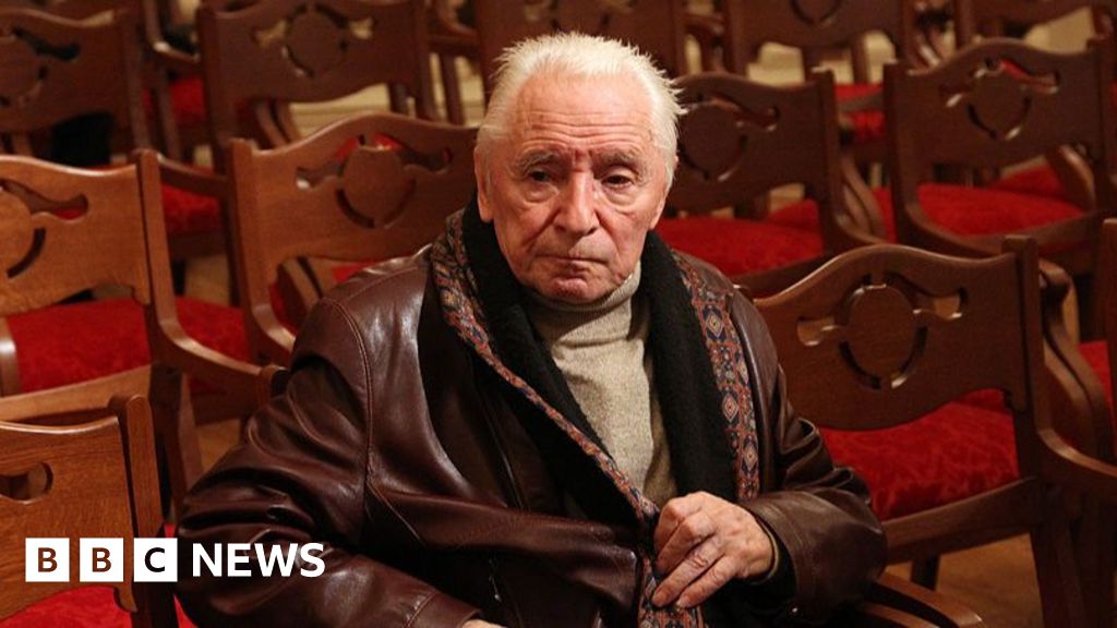 Russian ballet maestro Yuri Grigorovich dies age 98