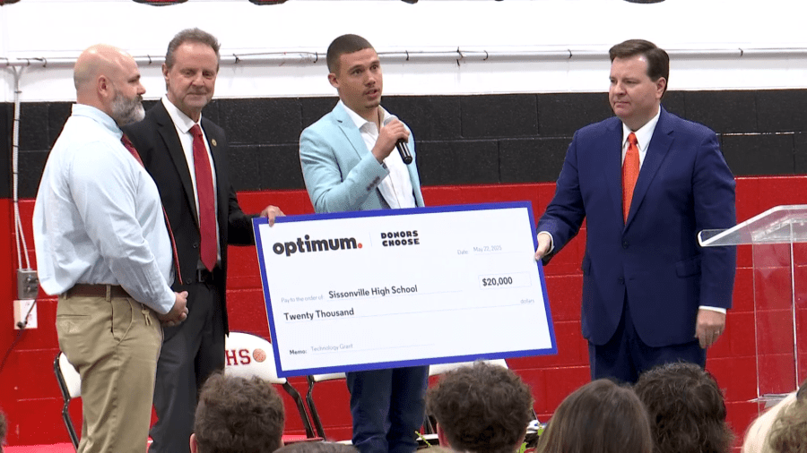 Sissonville High School gets $20K grant for STEM technology