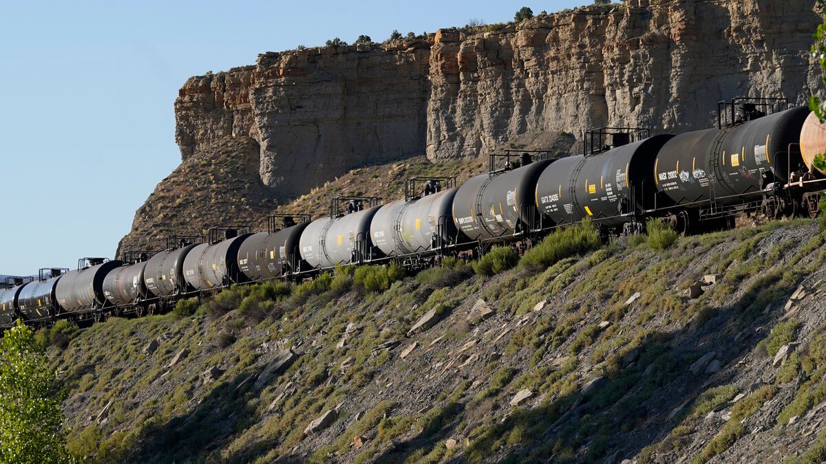 Supreme Court rules on controversial Utah oil railroad