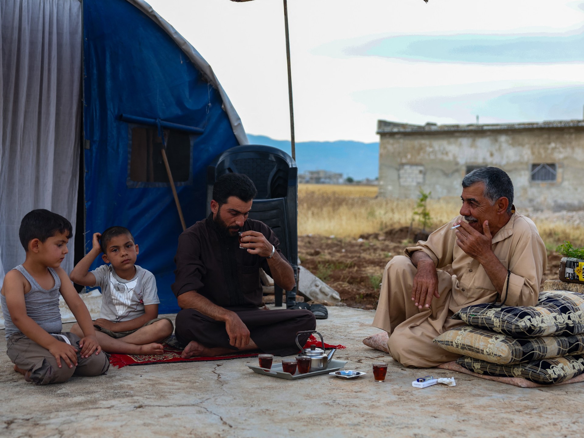 Syrians return to villages destroyed by war | Syria's War News
