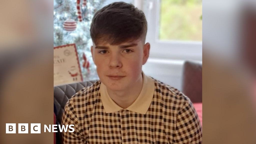Teenager dies after Irvine beach disturbance