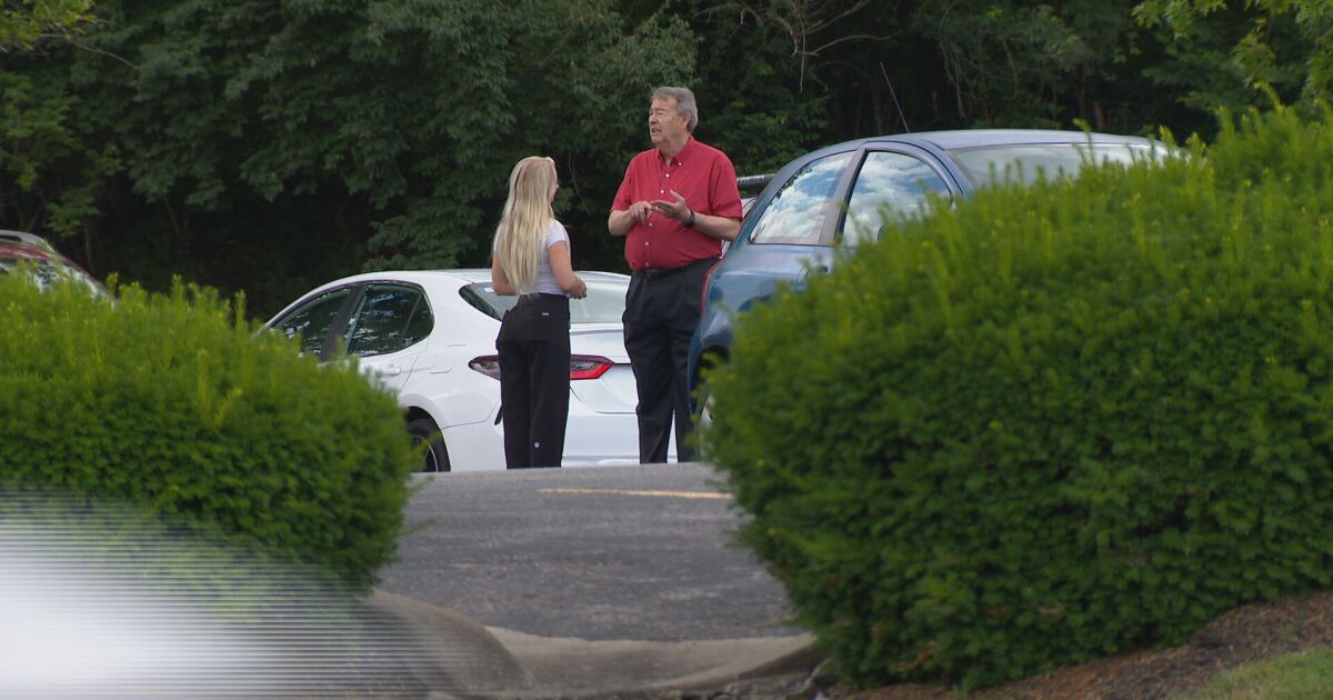 Vanderbilt nurse saves man with CPR in ALDI
