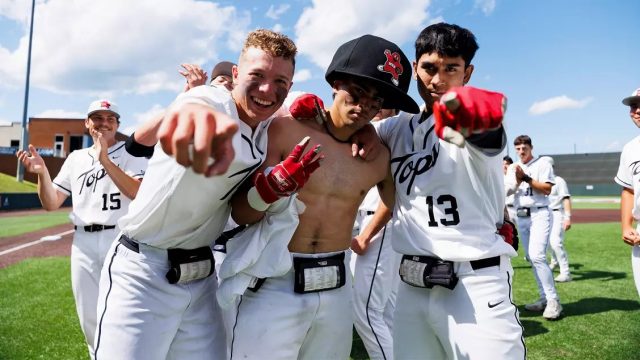 Vasquez’s walk-off homer lifts Tops into CUSA semifinals