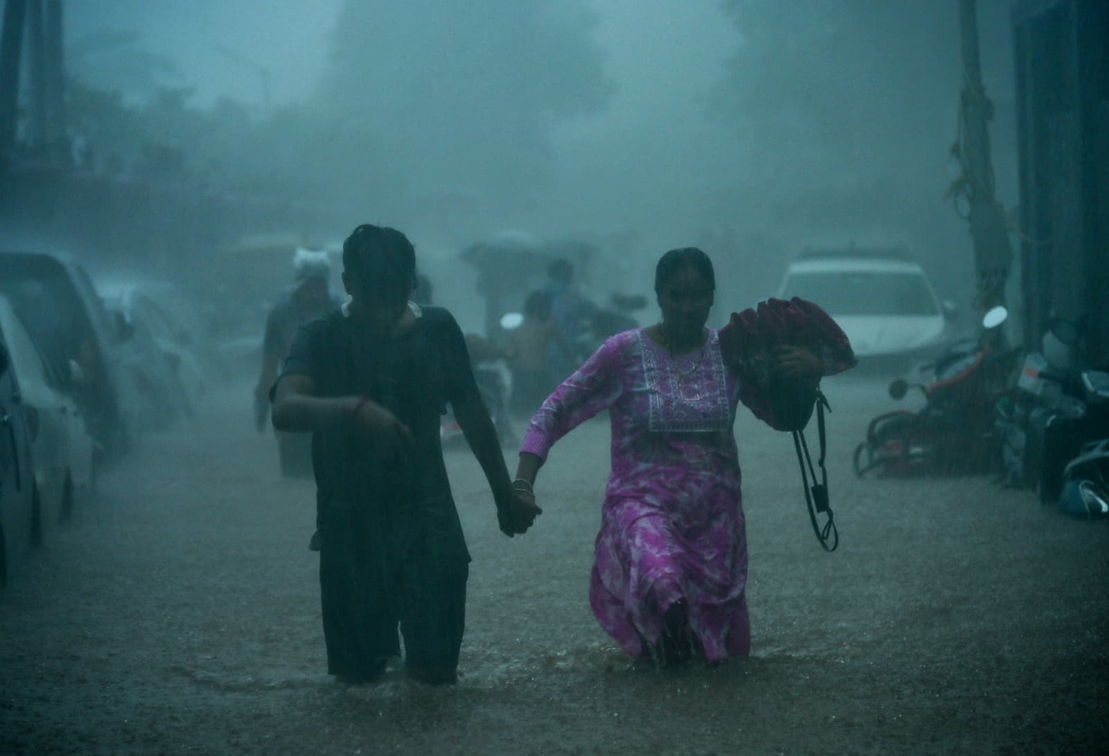 Weather Update: IMD Issues Alert For Heavy Rains In THESE Areas; Mumbai In Spotlight | India News