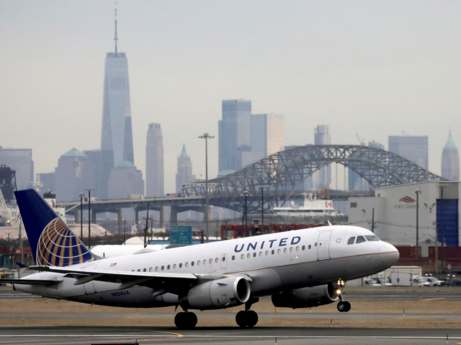 Why are the number of flights reduced at Newark airport in the US? | Aviation News