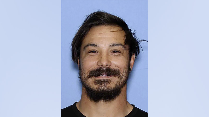 'Out of character': New details revealed amid manhunt for Washington father accused of killing 3 girls
