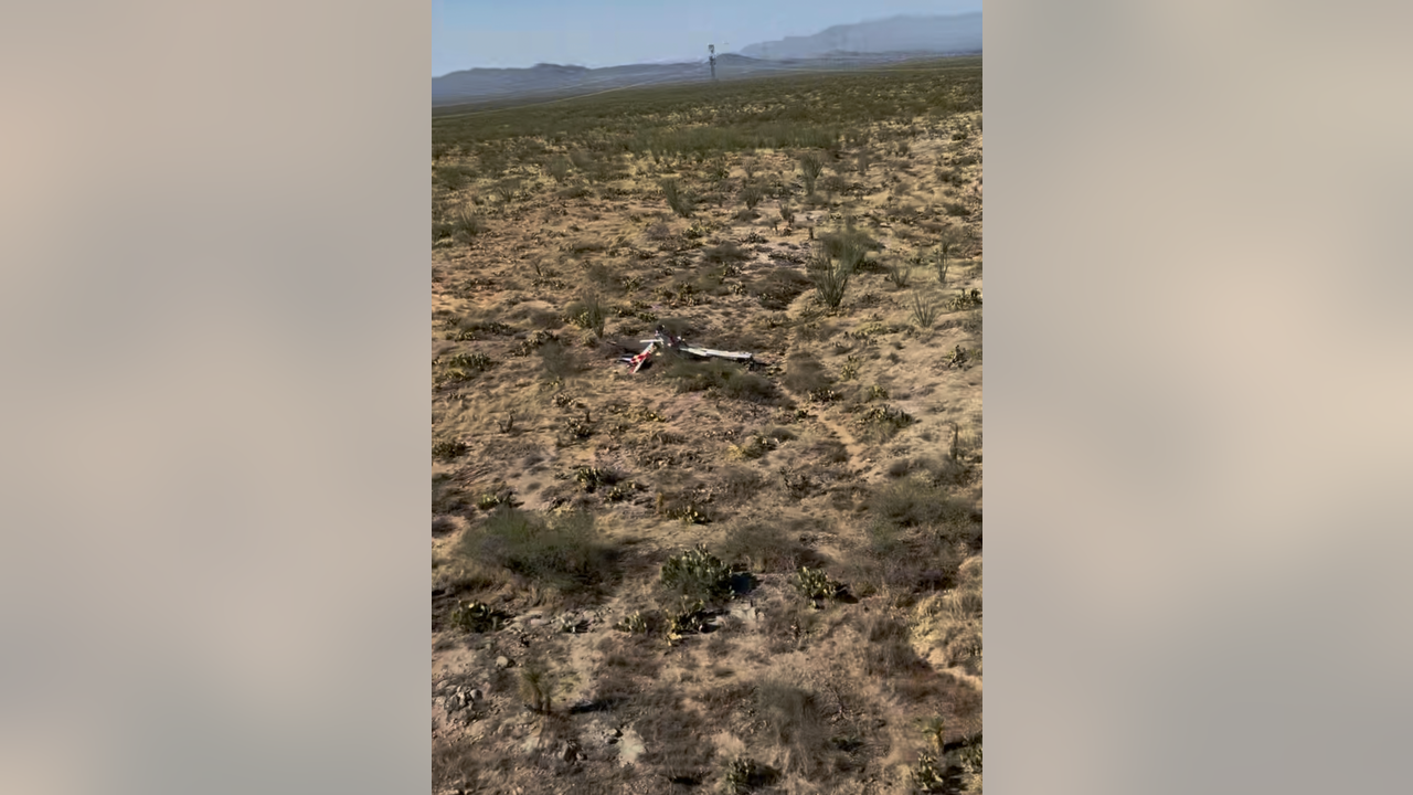 2 dead after small plane crashes southwest of Tucson