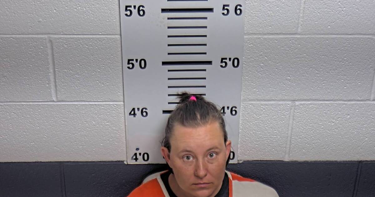 Alexandria residents seek a fresh start as embattled mayor faces legal troubles