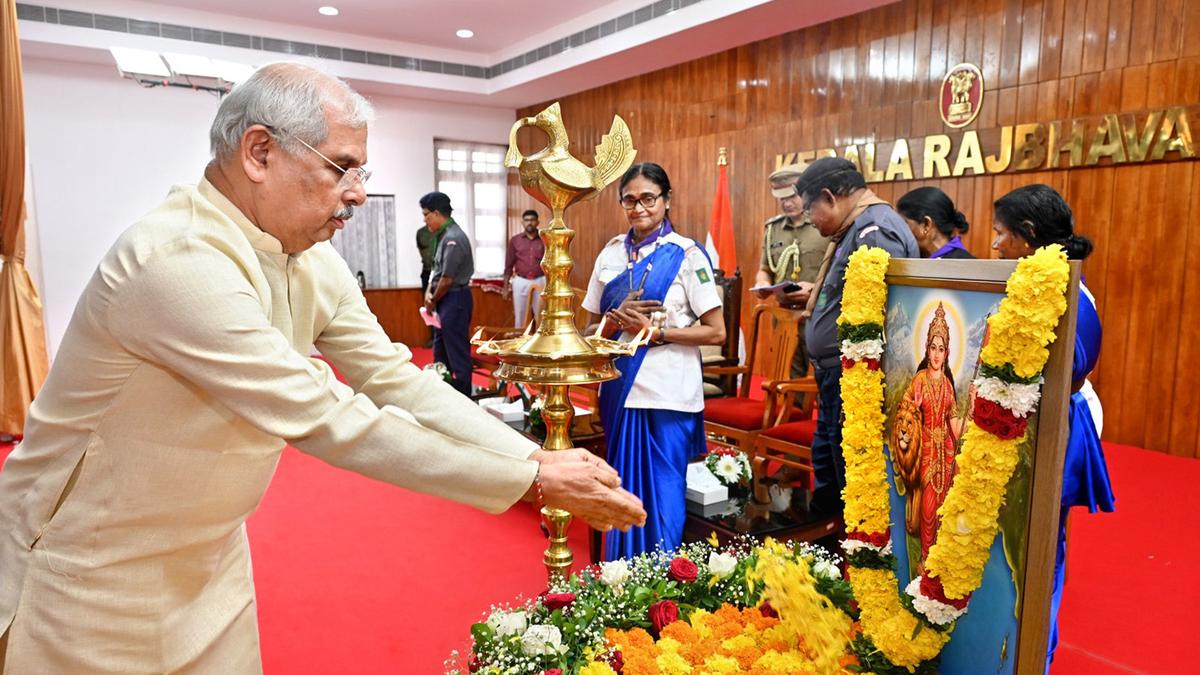 Bharat Mata row: Kerala govt vs Raj Bhavan stand-off hits the streets