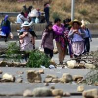 Bolivia policemen killed in clashes with Morales backers | News