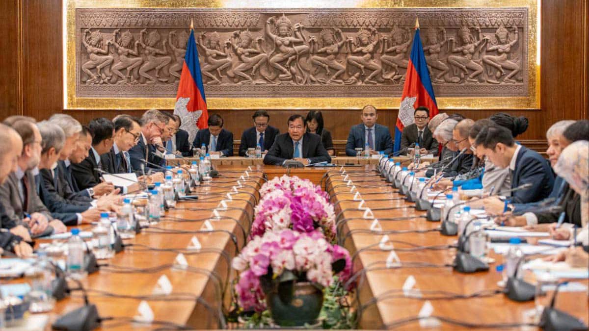 In Phnom Penh this morning, June 17, Cambodia’s Deputy Prime Minister and Minister of Foreign Affairs, Prak Sokhonn, met with foreign ambassadors stationed in the country to provide a detailed briefing on recent developments concerning the Cambodia–Thailand border dispute. According to a statement posted on the Cambodian Ministry of Foreign Affairs' official Facebook page, Minister Prak Sokhonn addressed representatives from 27 diplomatic missions. He outlined Cambodia’s position regarding an incident that occurred on May 28, when Thai troops reportedly crossed into Cambodian territory in the Mom Bei area of Preah Vihear province, resulting in the death of a Cambodian soldier. The Minister also confirmed that Cambodia has submitted a formal request to the International Court of Justice, seeking clarification and resolution over the status of four contested heritage sites along the border: Ta Moan Thom, Ta Moan Toch, Ta Krabei temples and the Mom Bei area. During the meeting, Minister Prak Sokhonn accused Thai forces of engaging in unilateral and aggressive actions, including repeated violations of Cambodian territory, border threats, the unilateral closure of border checkpoints, as well as disruptions to internet access and electricity supplies in affected areas. He stated that, in response to what Cambodia views as serious violations of national sovereignty, the Cambodian government has enacted a series of diplomatic, legal and military measures aimed at defending justice, national interest and territorial integrity. Tensions along the Cambodia–Thailand border have been escalating since the May 28 incursion. Cambodian authorities strongly condemned the incident, citing not only the fatality but also what they describe as an ongoing pattern of provocation. Thai forces, according to the Cambodian side, continued to escalate the situation by reducing operating hours at border crossings and threatening further restrictions on utilities and communication services. In a bid to seek a peaceful legal resolution, Cambodia submitted its case to the International Court of Justice on June 16, requesting adjudication on the long-standing territorial disputes involving ancient temple complexes and surrounding areas. This case marks the latest chapter in a decades-long border disagreement between the two Southeast Asian neighbors. The outcome of the ICJ’s consideration may have lasting implications for the region’s stability and cultural heritage.