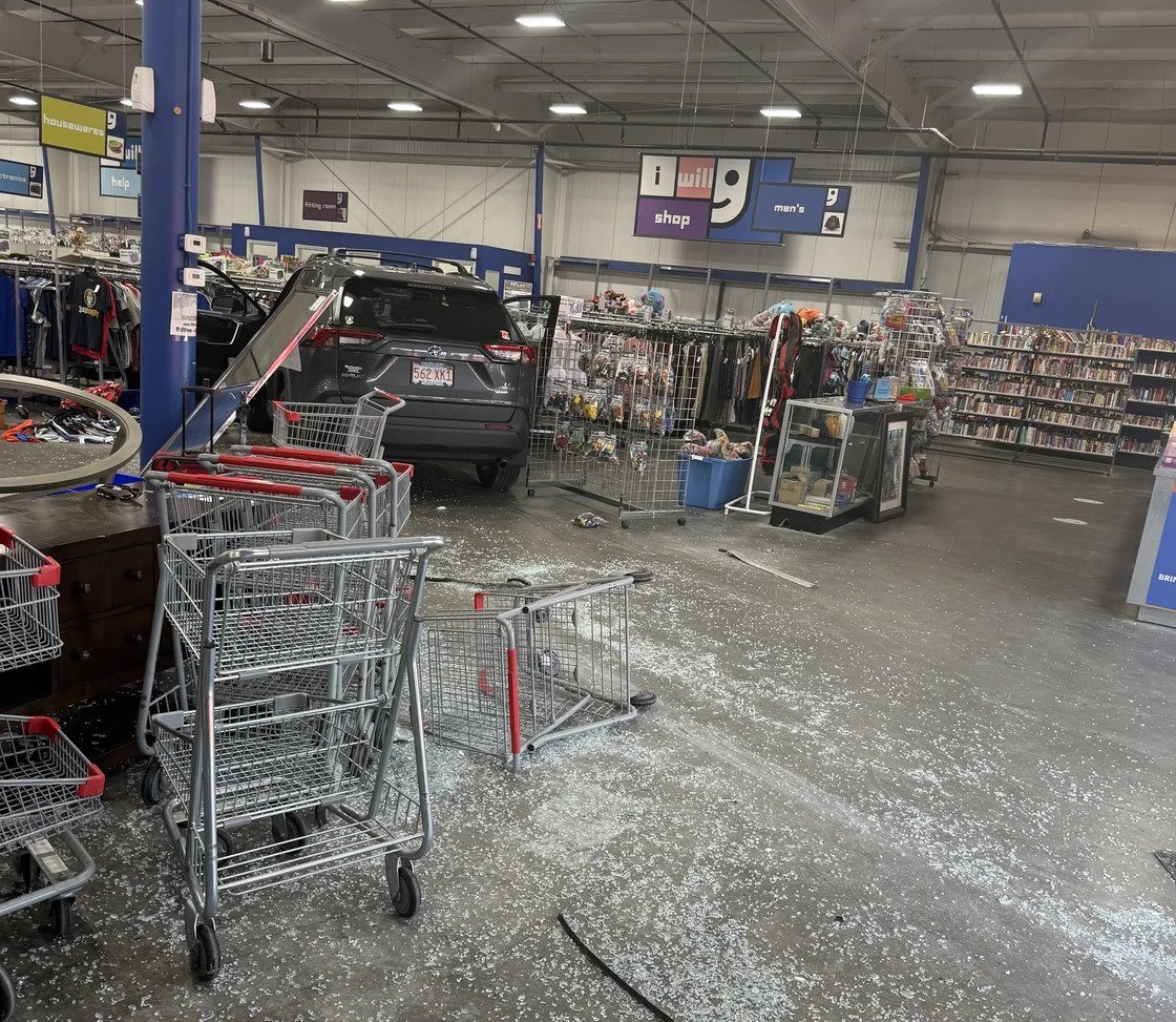 Car crashes into Goodwill in Attleboro