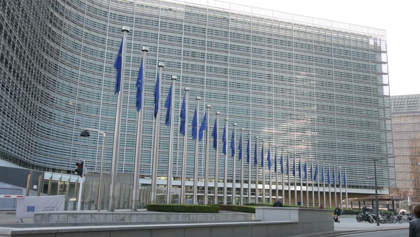 European Commission Unveils Draft Law to End Russian Gas Imports by 2027