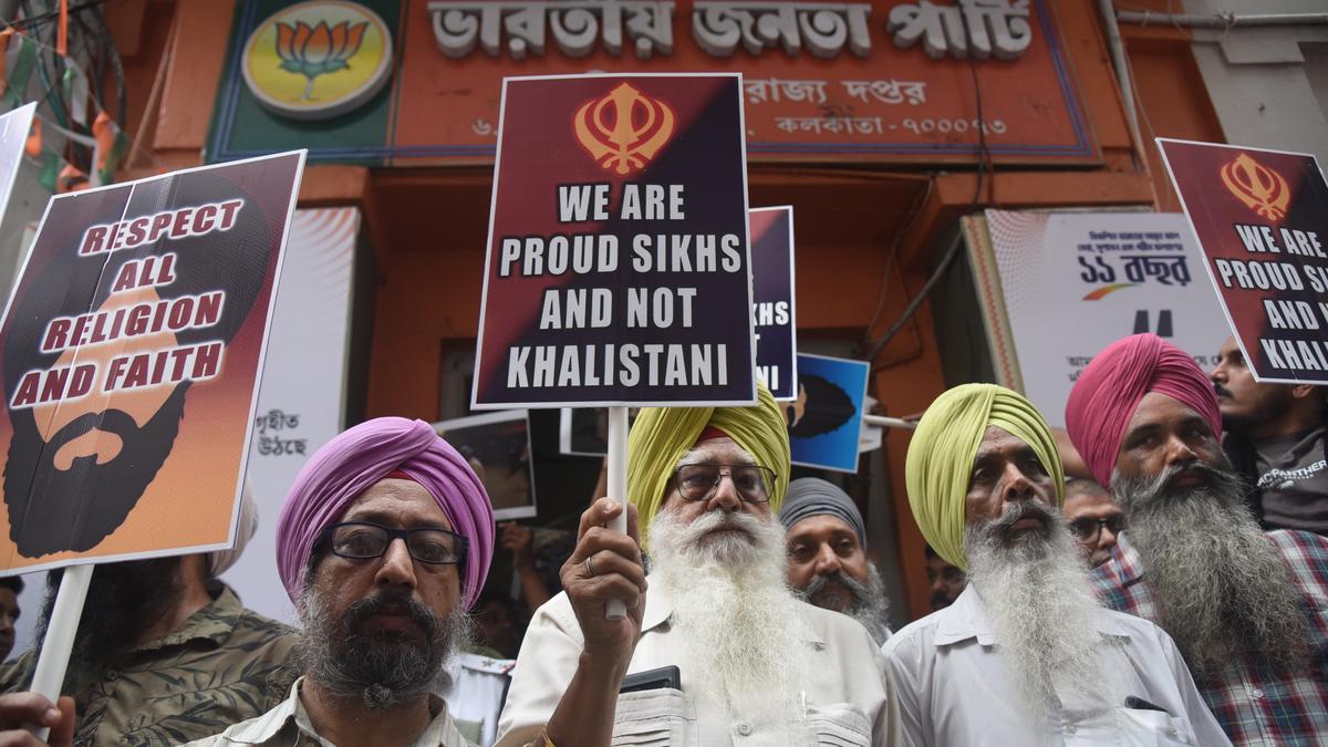 Footwear hurled at West Bengal BJP president, Sikhs protests outside party office