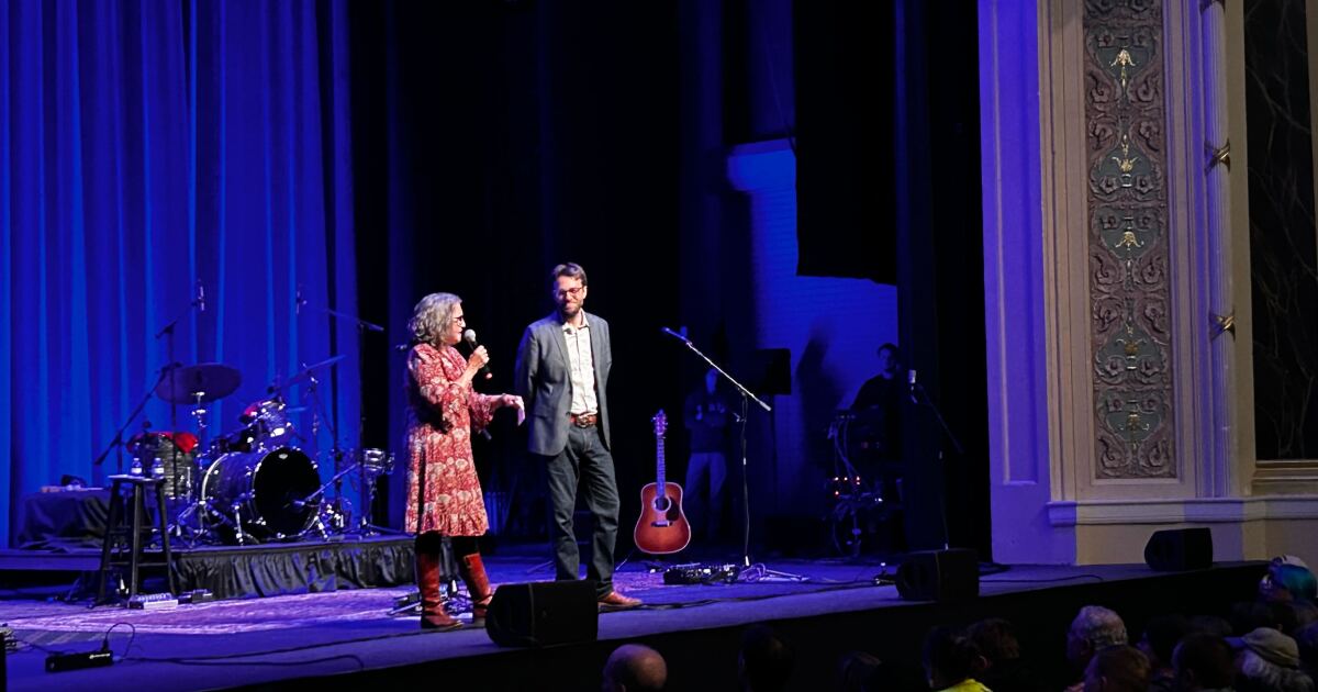 From studio to stage: Celebrating 30 years of The Folk Show with Kate McNally