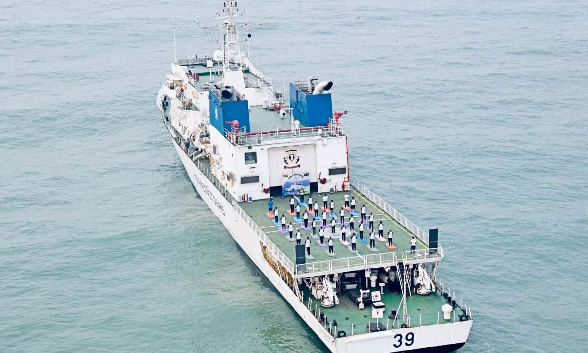 Indian Navy to Join ‘YogaAndhra’ with the participation of over 11,000 Naval Personnel and Families