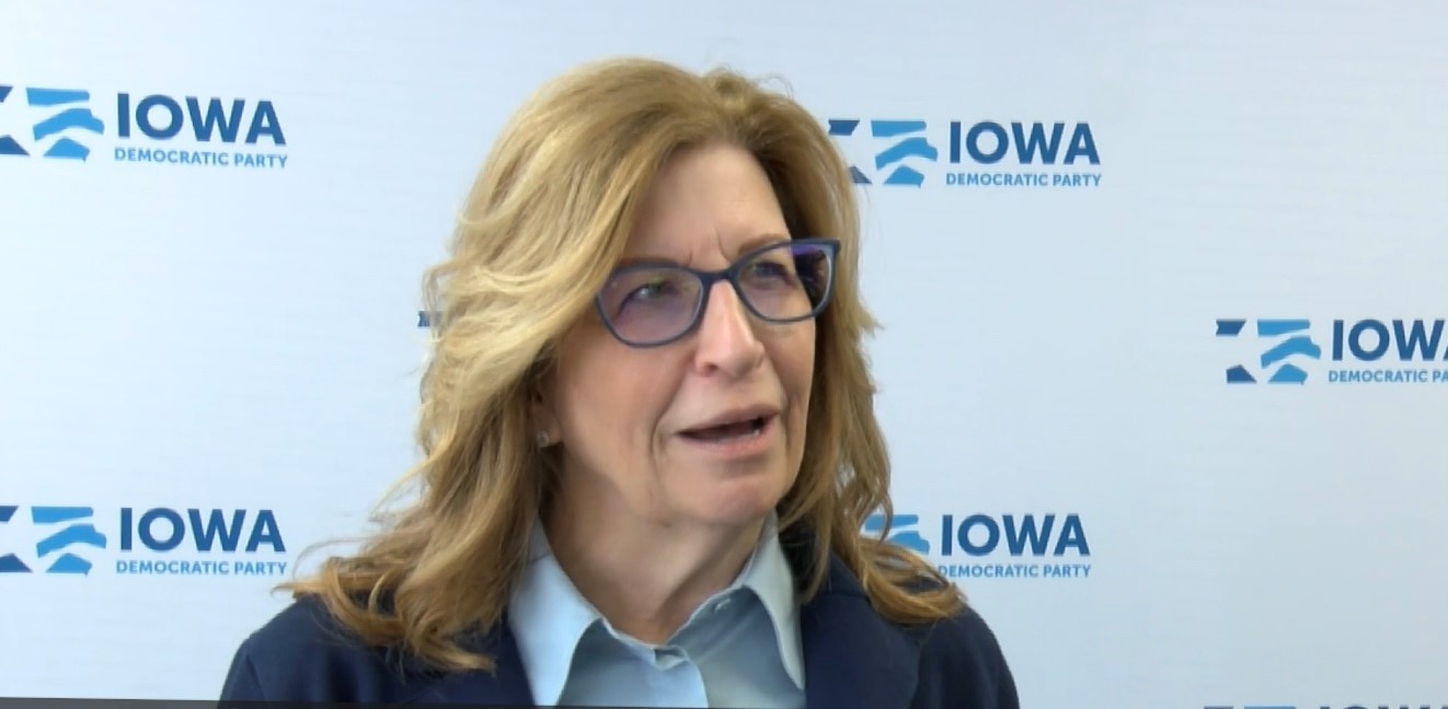 Iowa pushed out of DNC panel that sets next presidential nominating schedule
